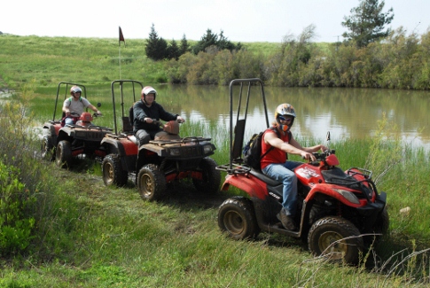 טרקטורונים במרום גולן (צילום:תיירות מרום גולן)